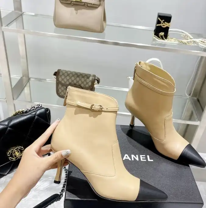 hype Chanel Boots