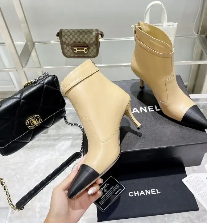 hype Chanel Boots