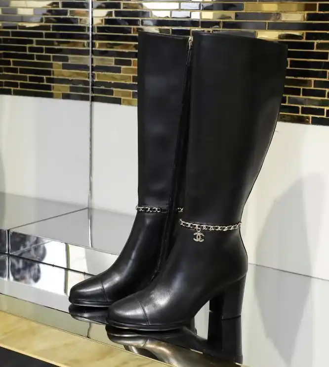 hype Chanel Boots