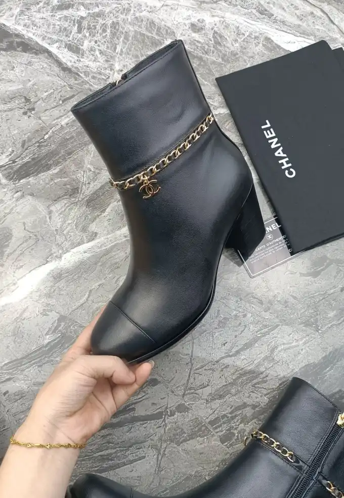 hype Chanel Boots