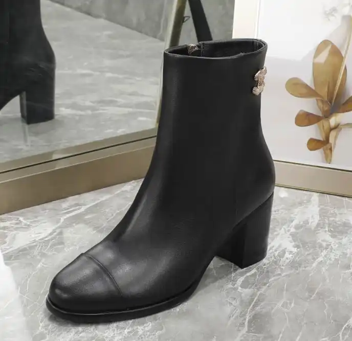 hype Chanel Boots