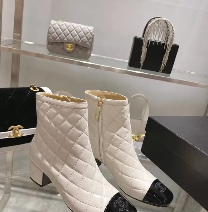 hype Chanel Boots