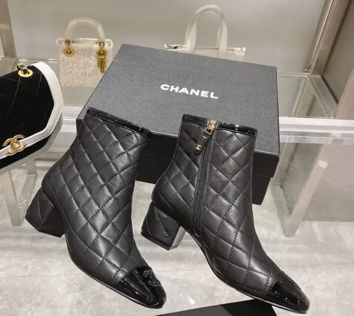 hype Chanel Boots