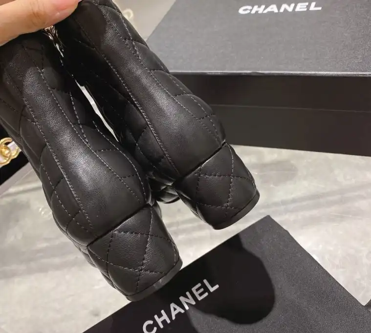 hype Chanel Boots