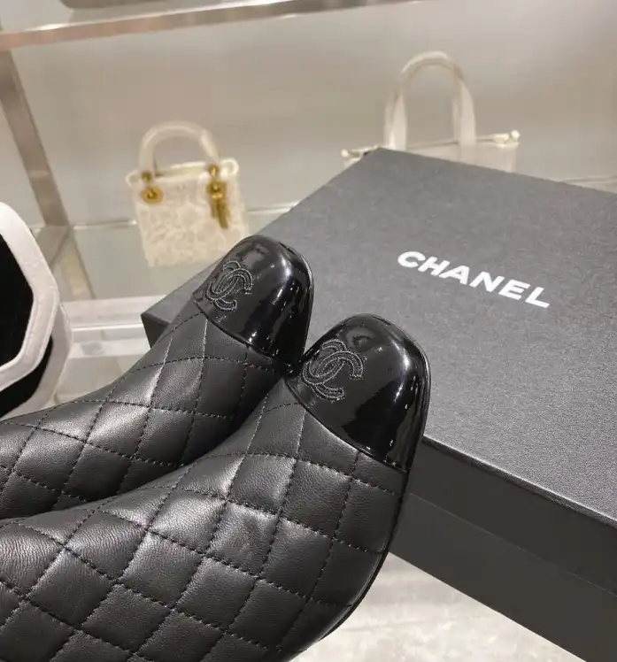 hype Chanel Boots