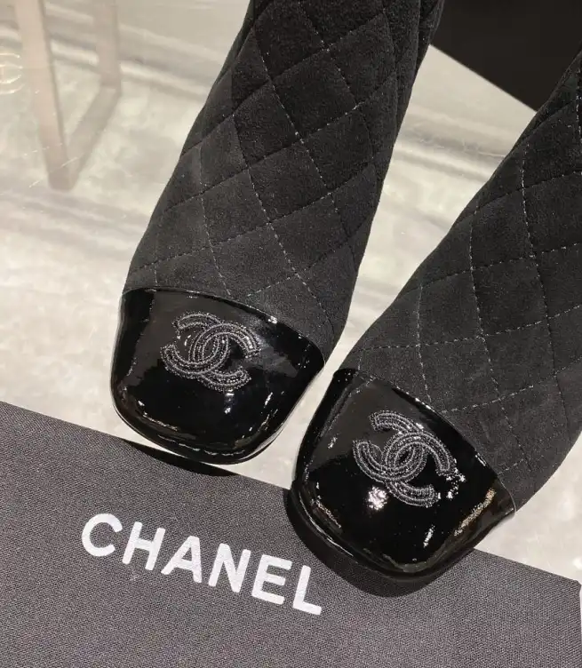 hype Chanel Boots