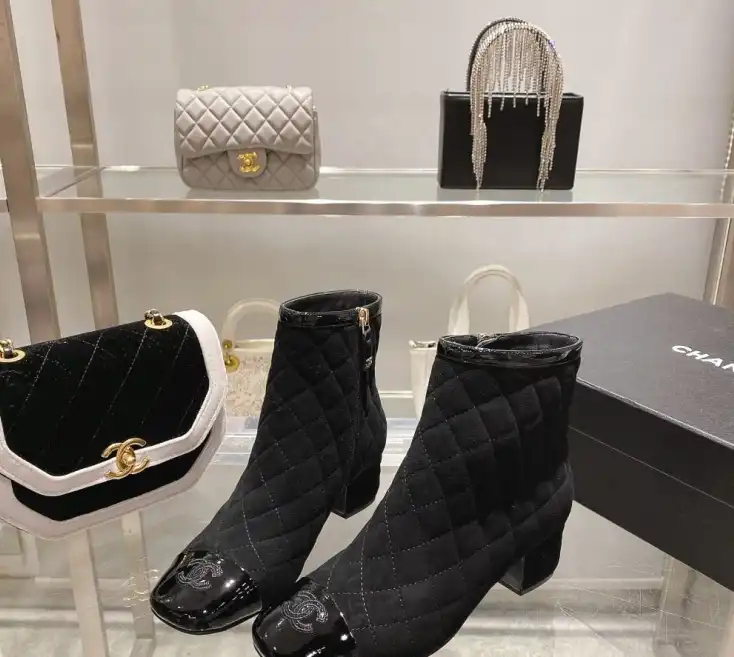 hype Chanel Boots