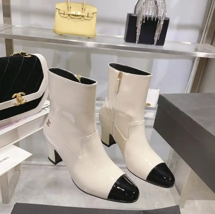 hype Chanel Boots