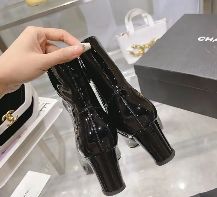 hype Chanel Boots