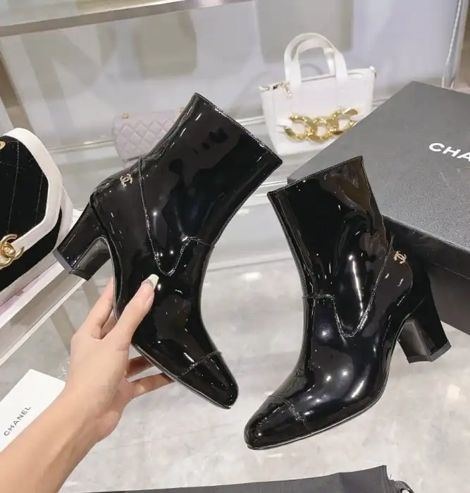 hype Chanel Boots