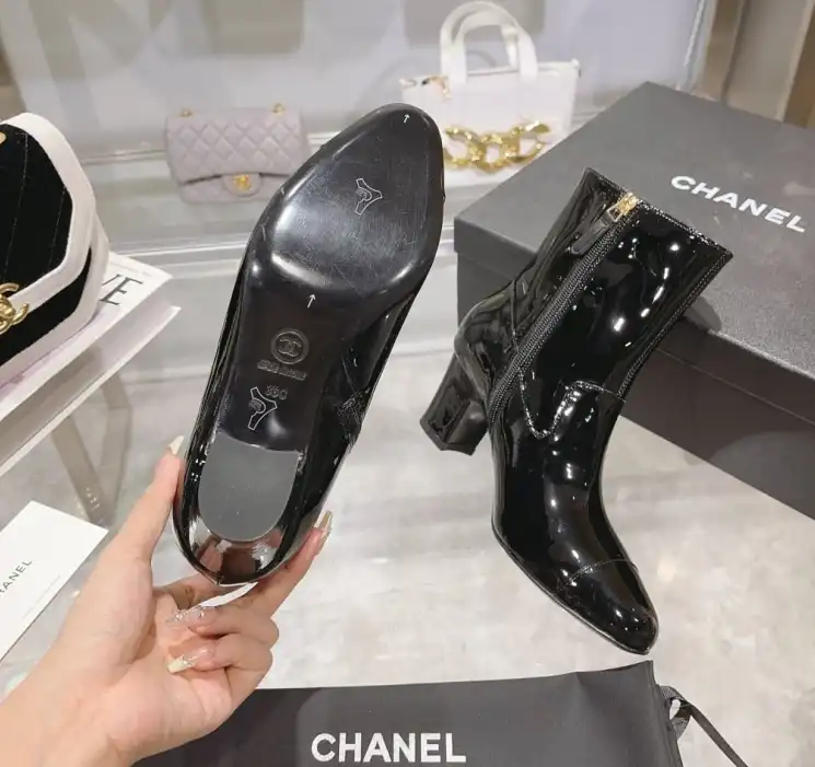 hype Chanel Boots