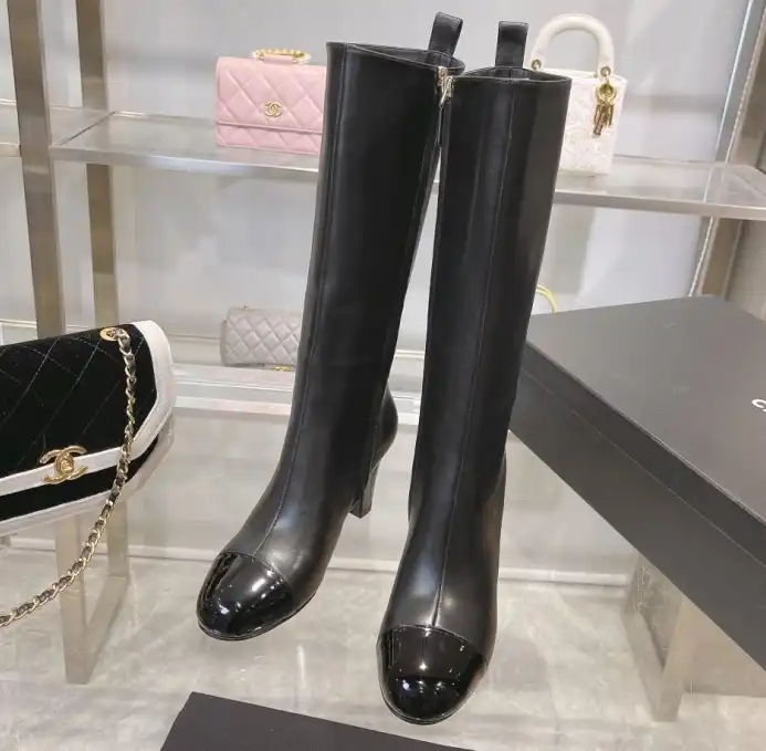 hype Chanel Boots