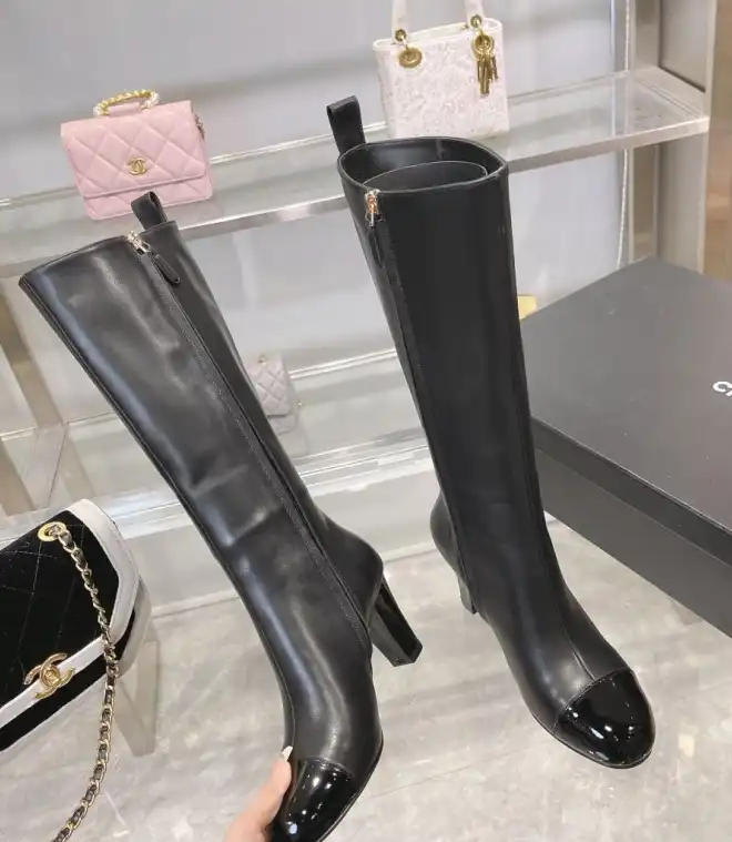 hype Chanel Boots