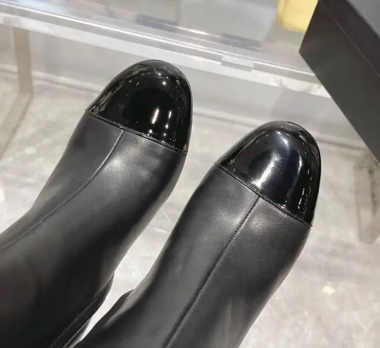 hype Chanel Boots