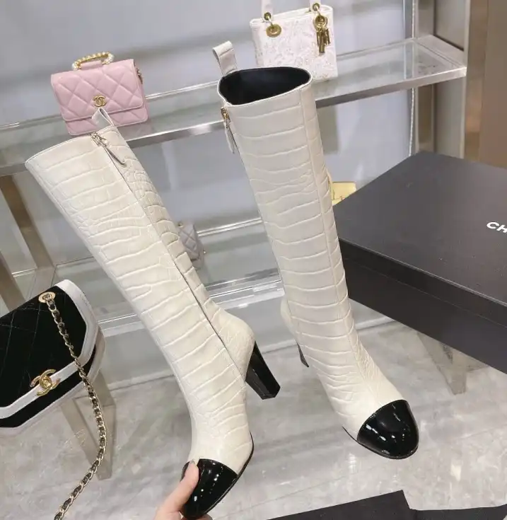 hype Chanel Boots