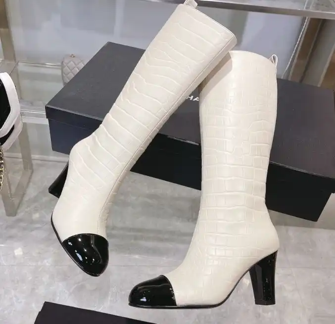 hype Chanel Boots