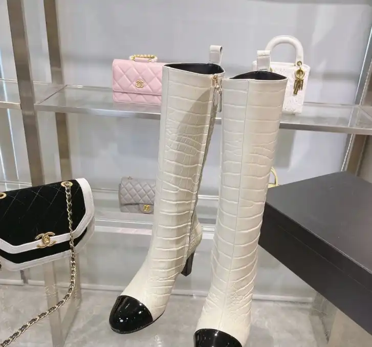 hype Chanel Boots