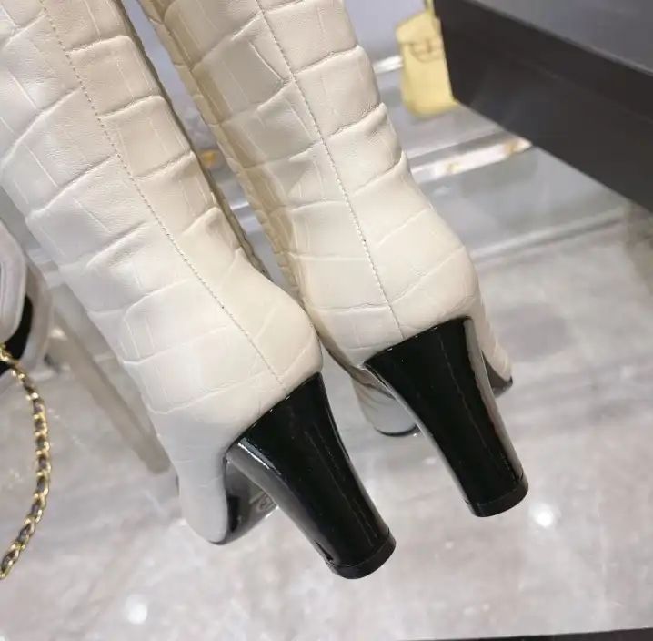 hype Chanel Boots