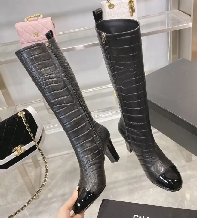 hype Chanel Boots