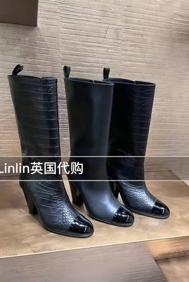 hype Chanel Boots