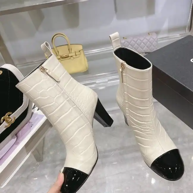 hype Chanel Boots