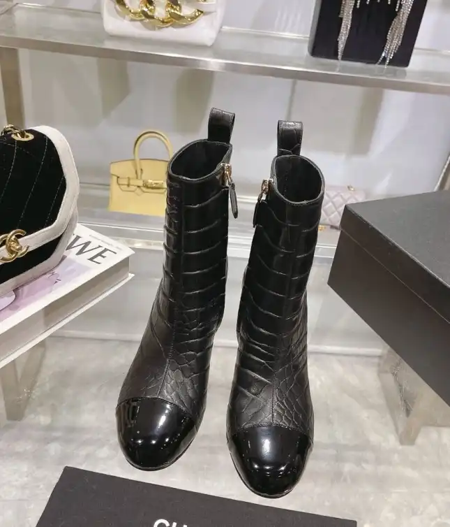 hype Chanel Boots