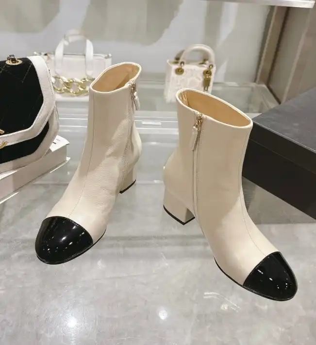 hype Chanel Boots