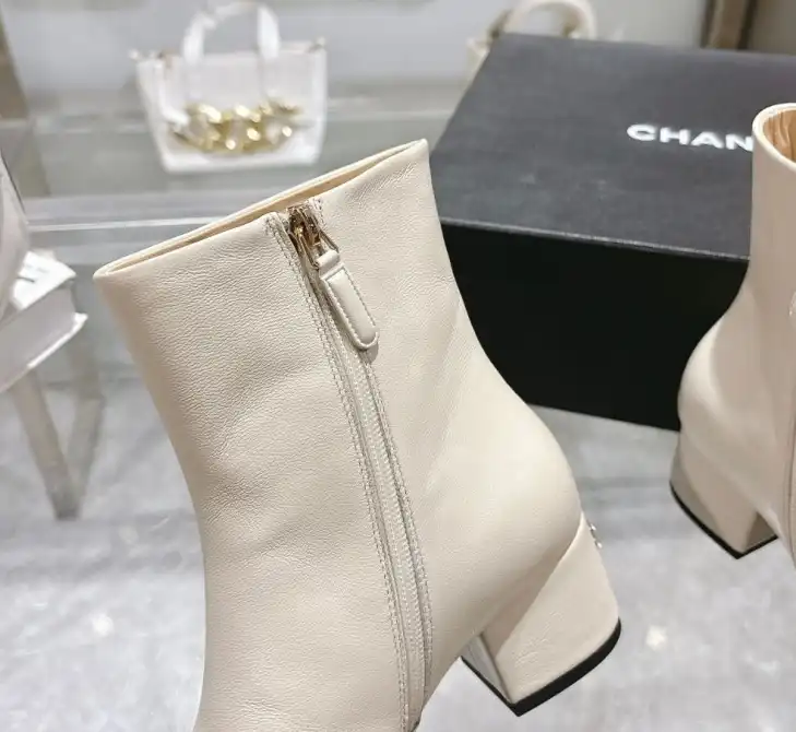 hype Chanel Boots