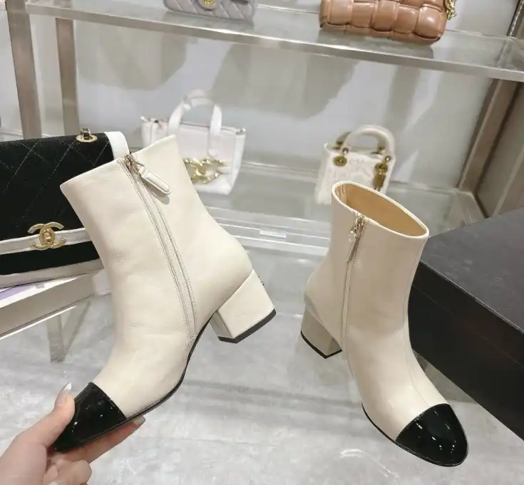 hype Chanel Boots