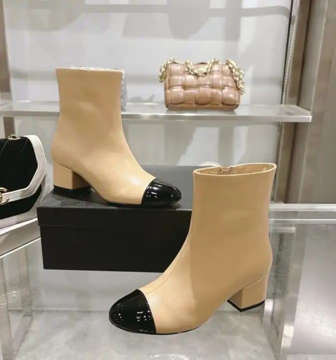 hype Chanel Boots