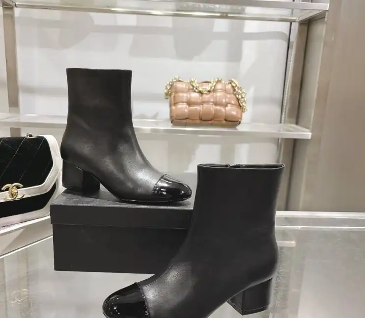 hype Chanel Boots