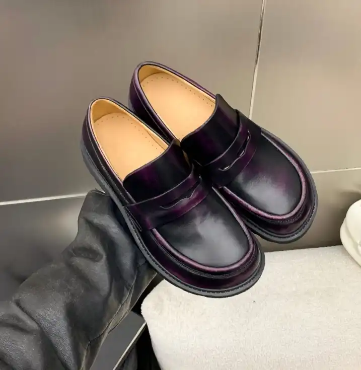 hype Loewe Leather Shoes