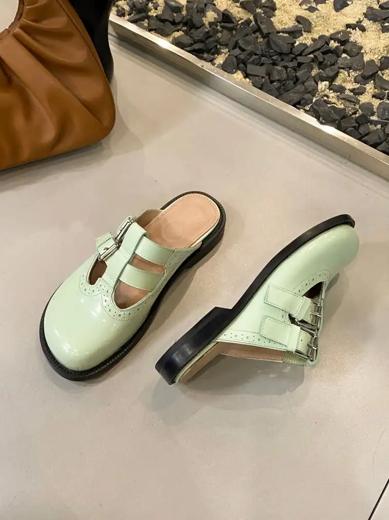 hype Loewe Slippers