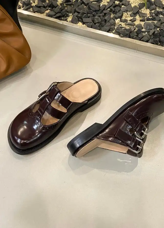 hype Loewe Slippers