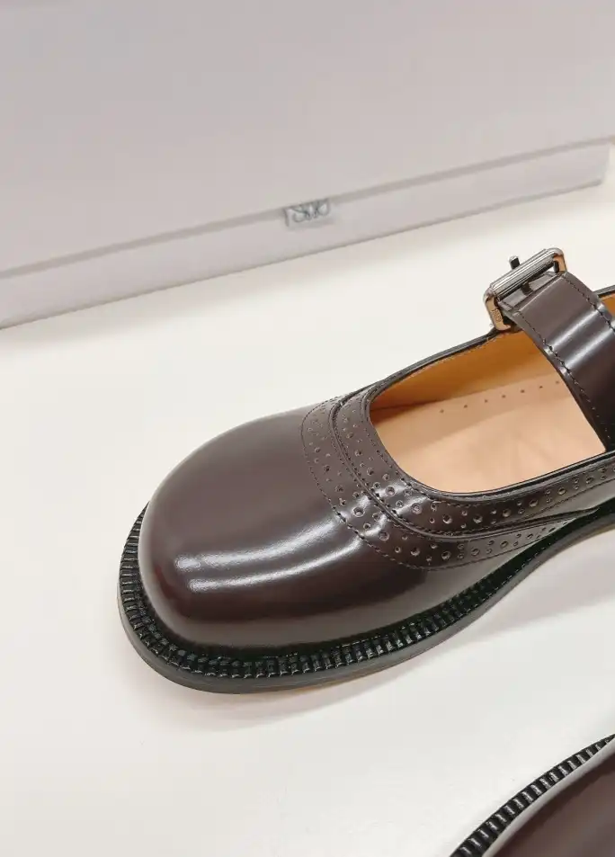 hype Loewe Leather Shoes