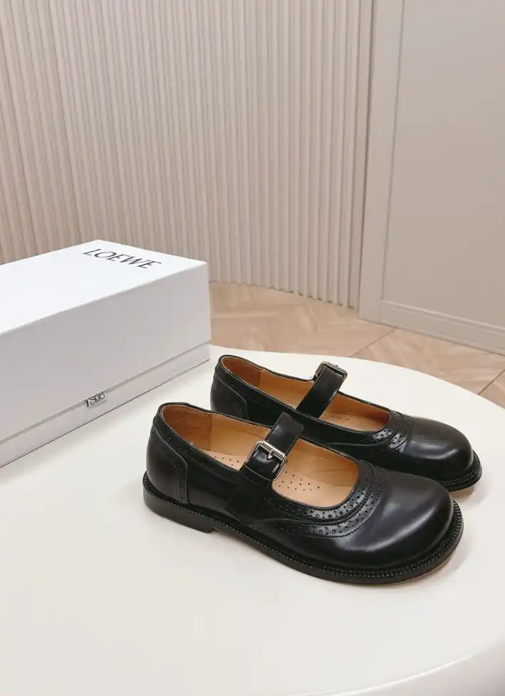 hype Loewe Leather Shoes