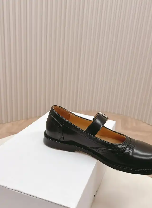 hype Loewe Leather Shoes