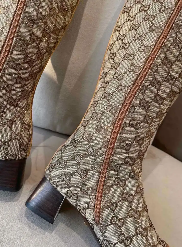 hype Gucci Boots