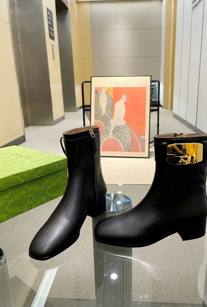 hype Gucci Boots