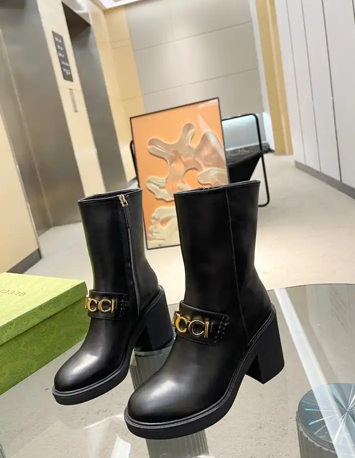 hype Gucci Boots