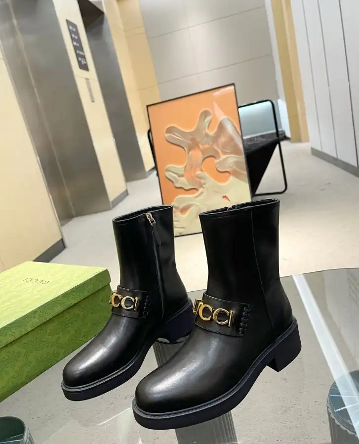 hype Gucci Boots