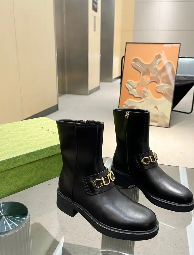 hype Gucci Boots