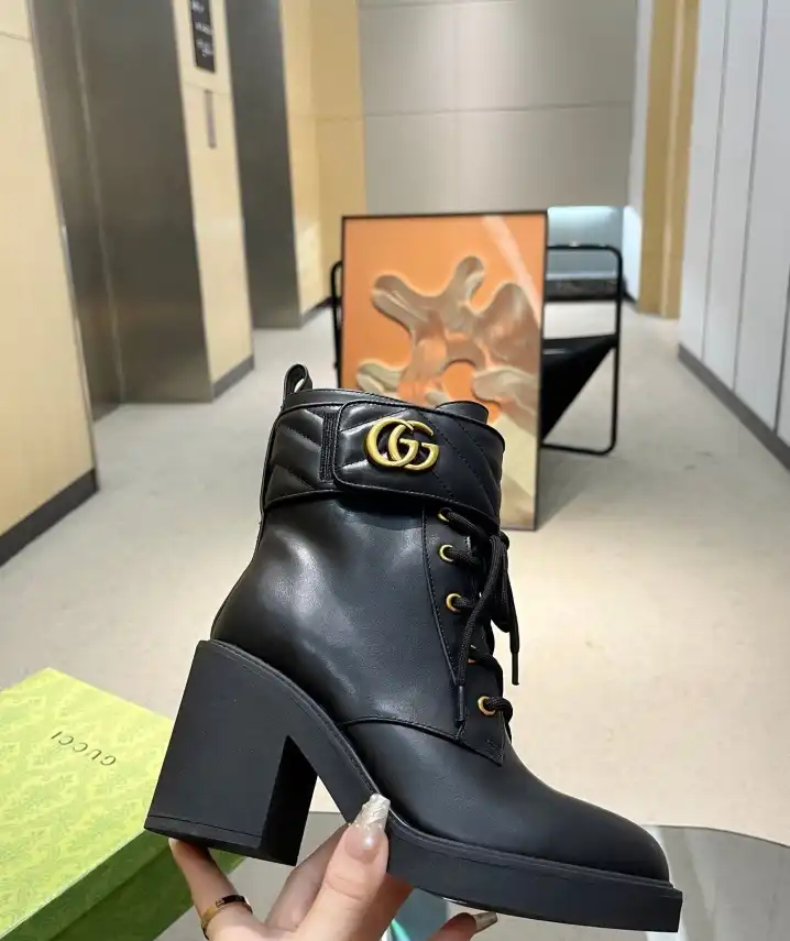 hype Gucci Boots