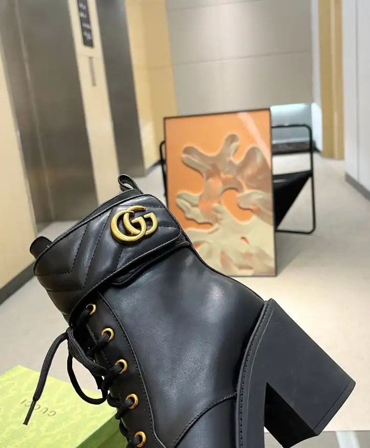 hype Gucci Boots