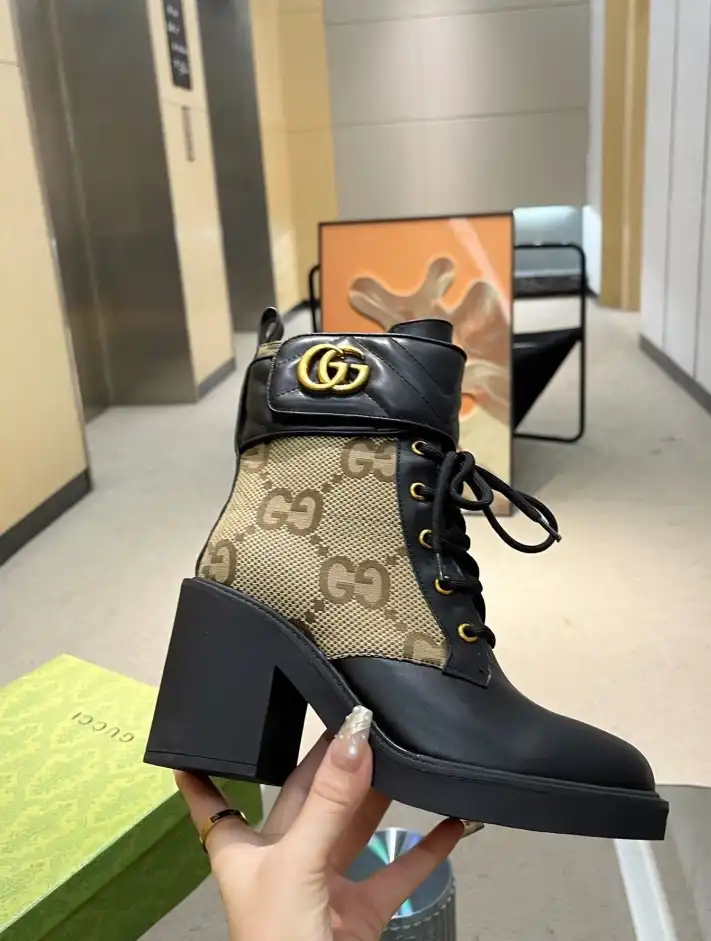 hype Gucci Boots