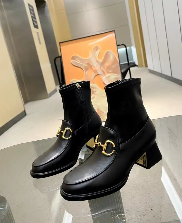 hype Gucci Boots