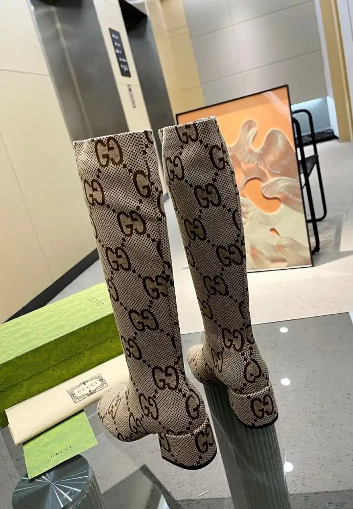 hype Gucci Boots