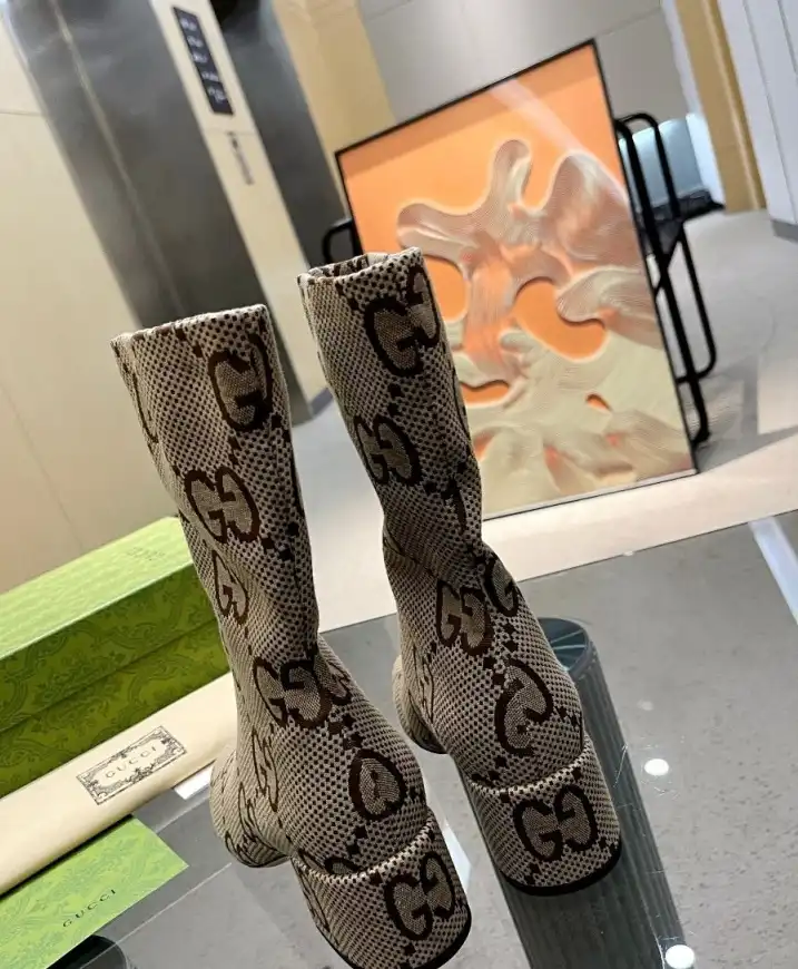 hype Gucci Boots