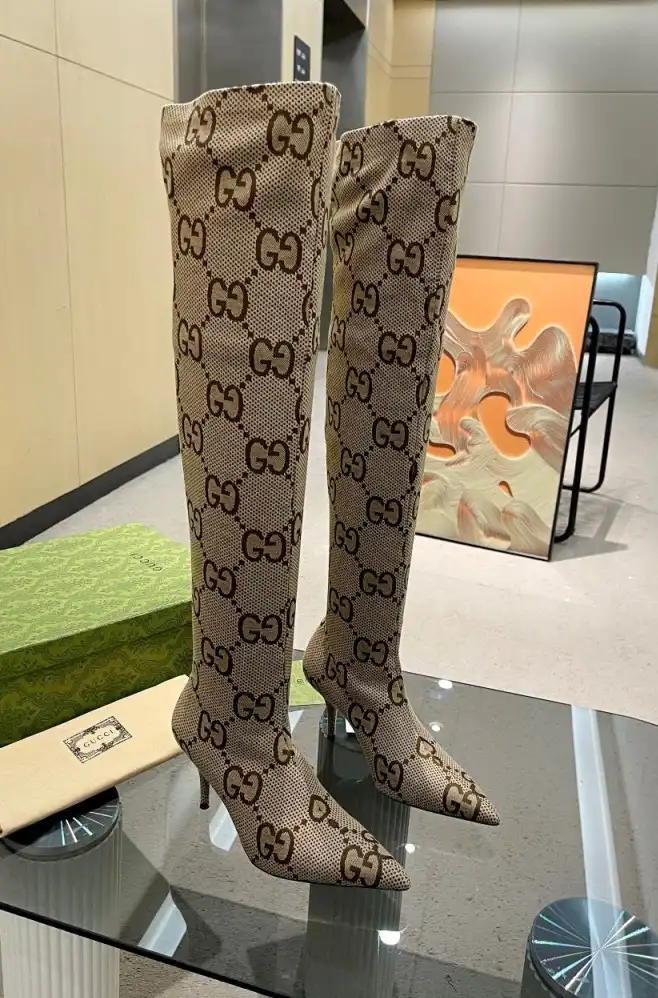 hype Gucci Boots