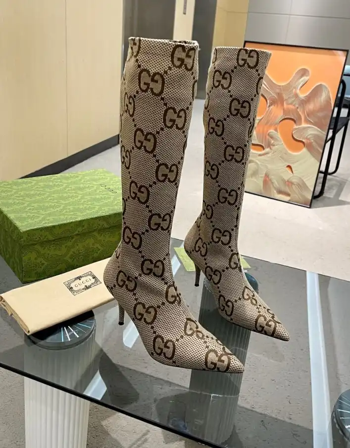 hype Gucci Boots